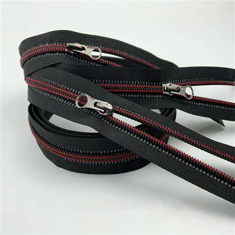 Garment Zipper